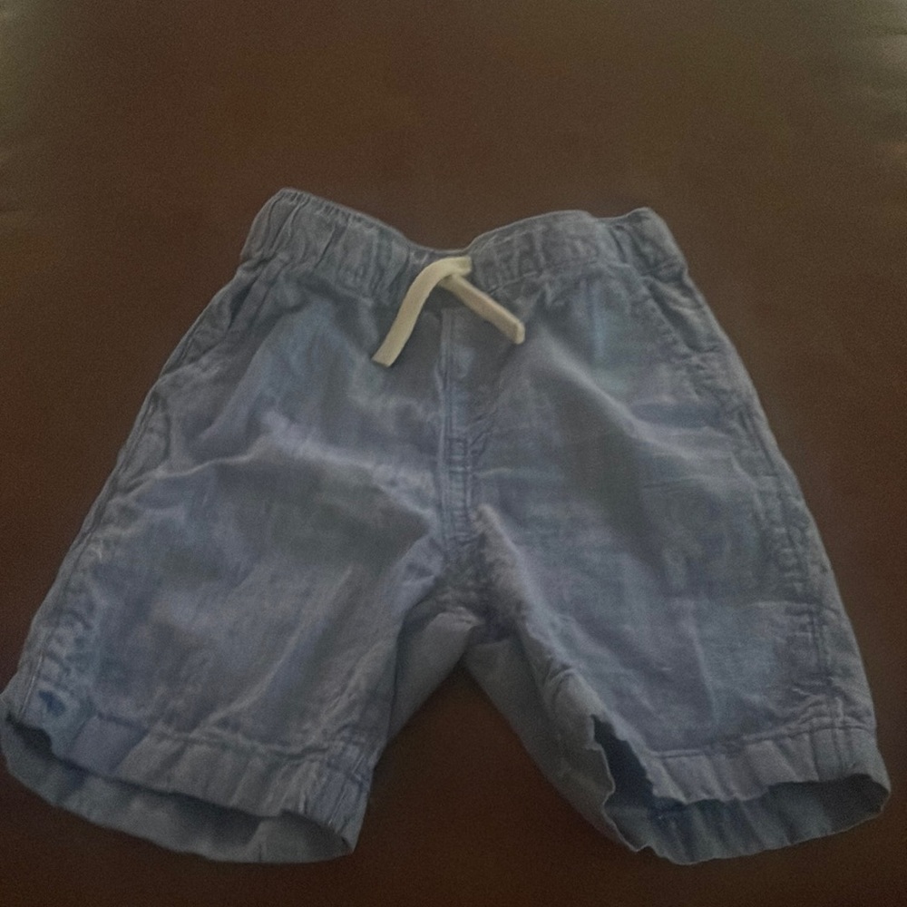The Children’s Place (3T) blue shorts